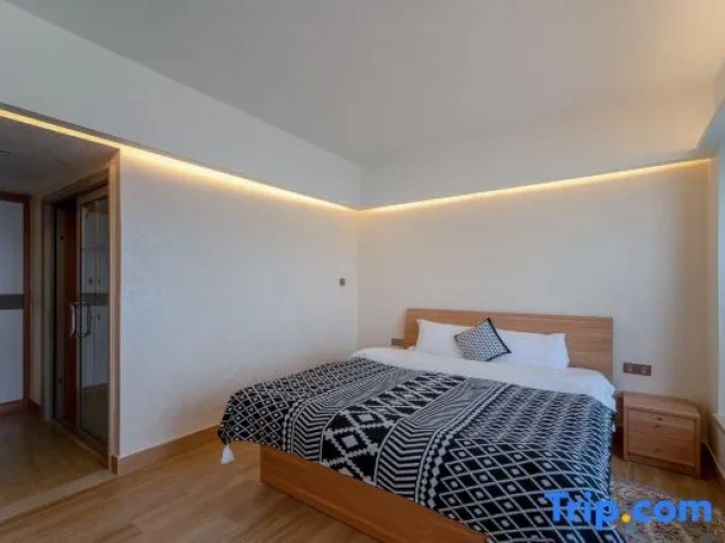 2 Bedrooms Standard Penthouse room with balcony and with sea view