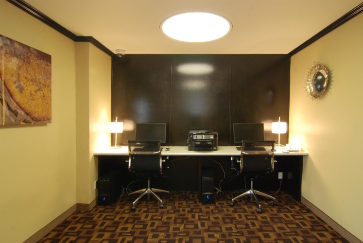 Best Western Canoga Park Motor Inn photo 38