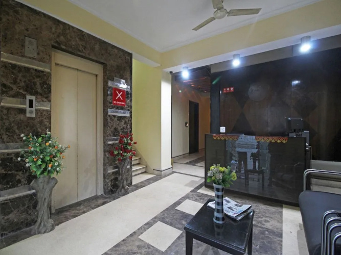 OYO 5106 HKS Residency