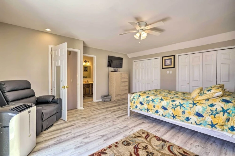 3 Bedrooms Apartment