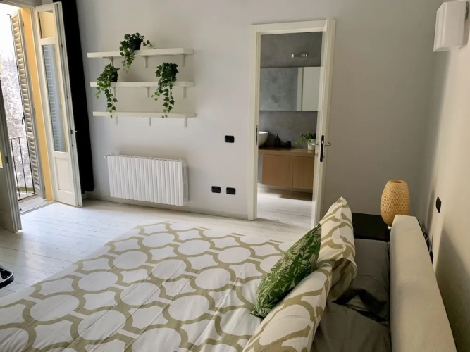 Lecco Center House