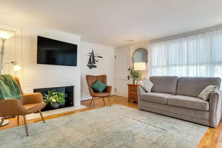 2 Bedrooms Cottage