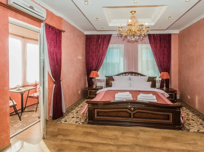 Deluxe Double room with balcony