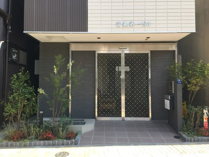 uenohouse annex