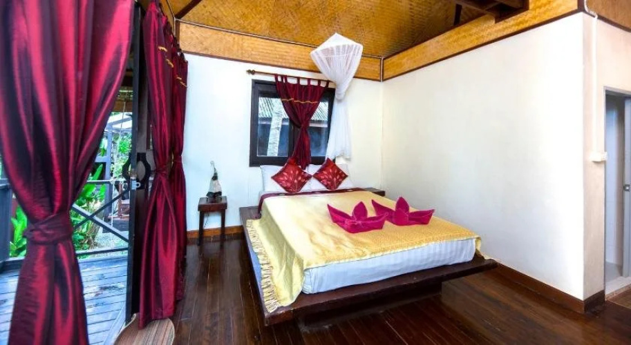 Fruit Tree Lodge