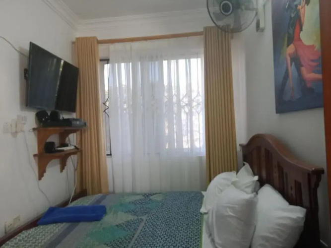 B2 Royal palm Mtwapa studio