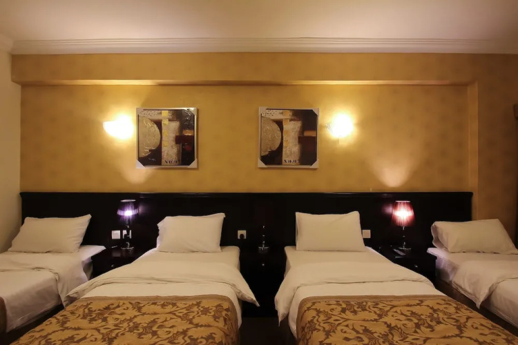 Al Refa Al Aziziyah Hotel