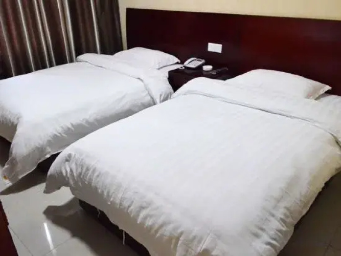 Heyue Express Hotel
