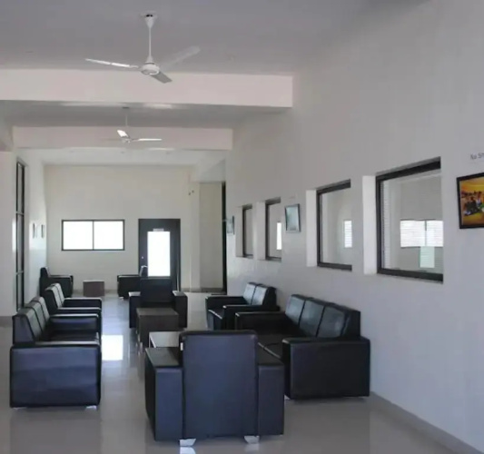 Hotel Bhavya