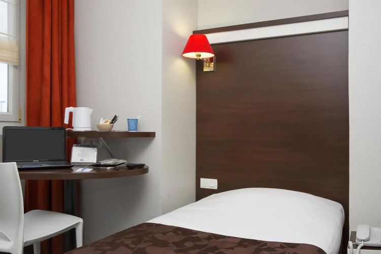Kyriad Lille Centre - Gares