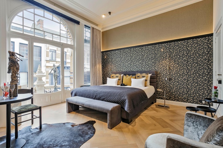 Junior Suite with balcony