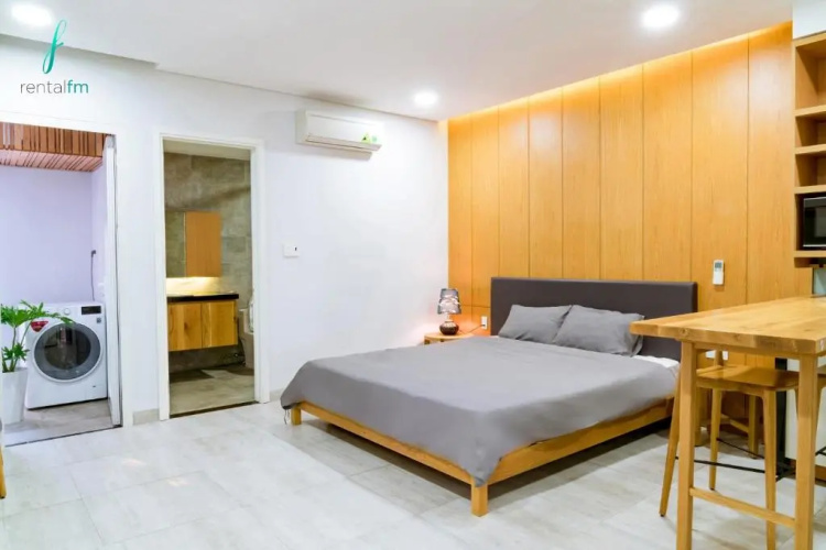 Dawn Apartment by RentalFM