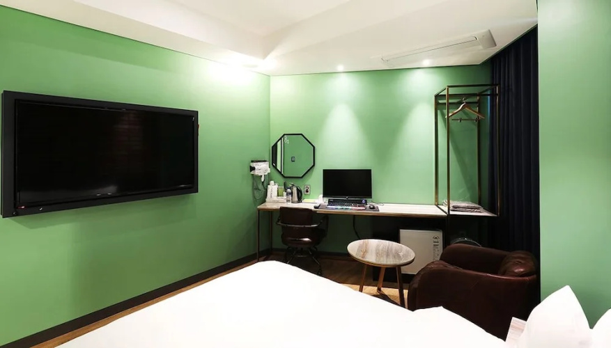Alma Business Hotel
