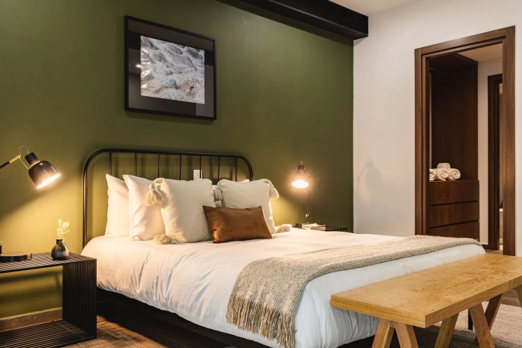 Casai Modern 2BR 2.5BA Oasis Steps From Parque Americas