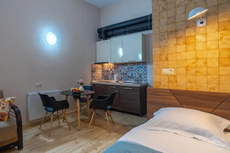 Geqor's Apartment
