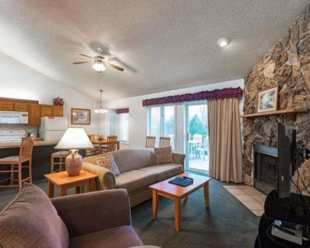 Crown Resorts at the Poconos