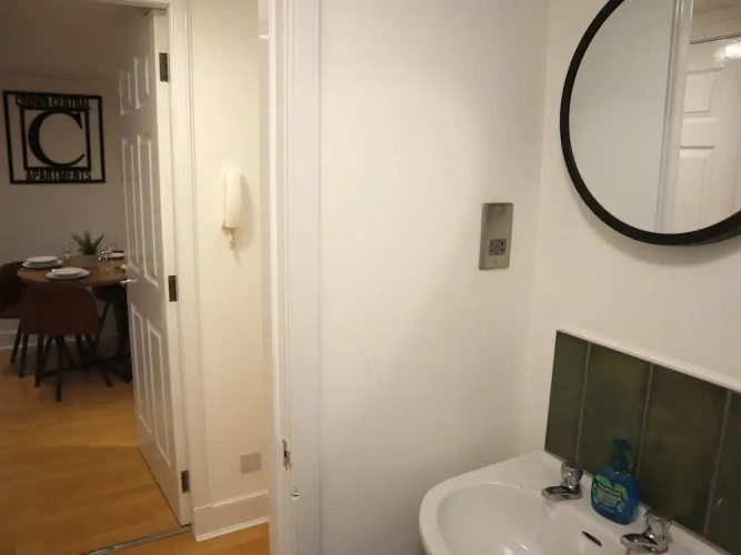 Classic Single Suite