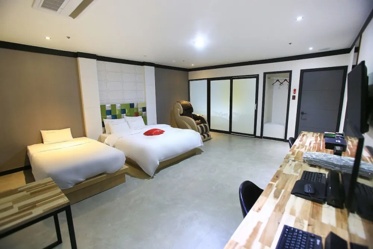 Suwon Yeongtong SG Hotel