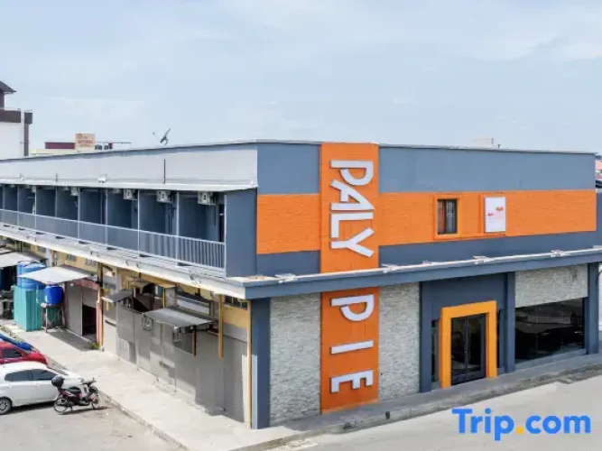 Paly Pie Hotel