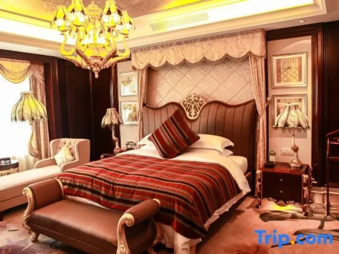 Presidential Double Suite