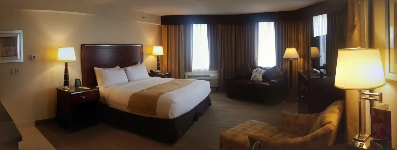 DoubleTree by Hilton Denver - Thornton