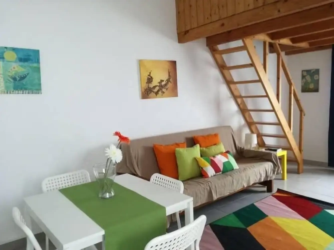 2 Bedrooms Cottage