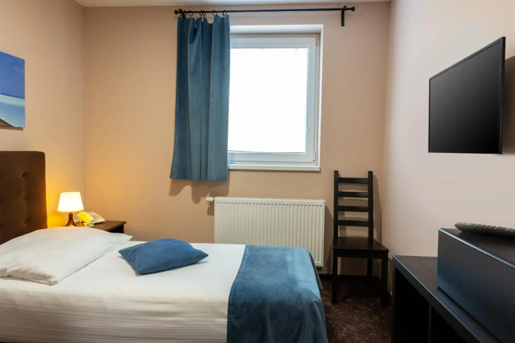 Max Inn Hotel