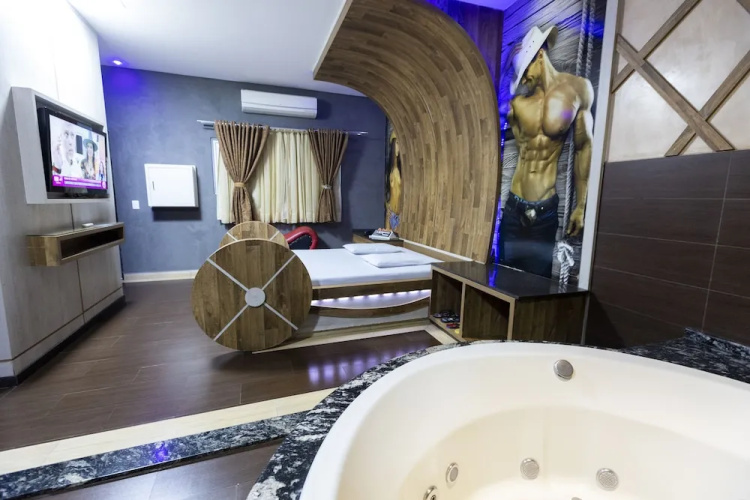 Troia Motel