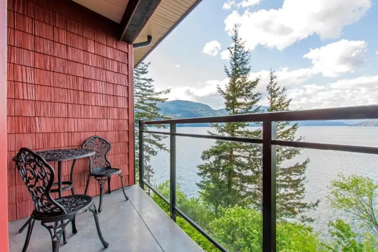 Double Suite with lake view