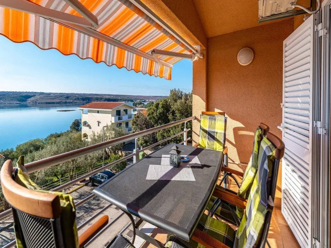 Apartment Irena