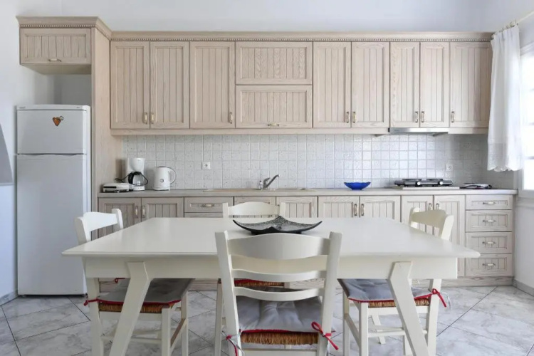 White Rooms Paros