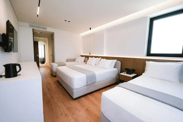 Luxury Quadruple room with sea view