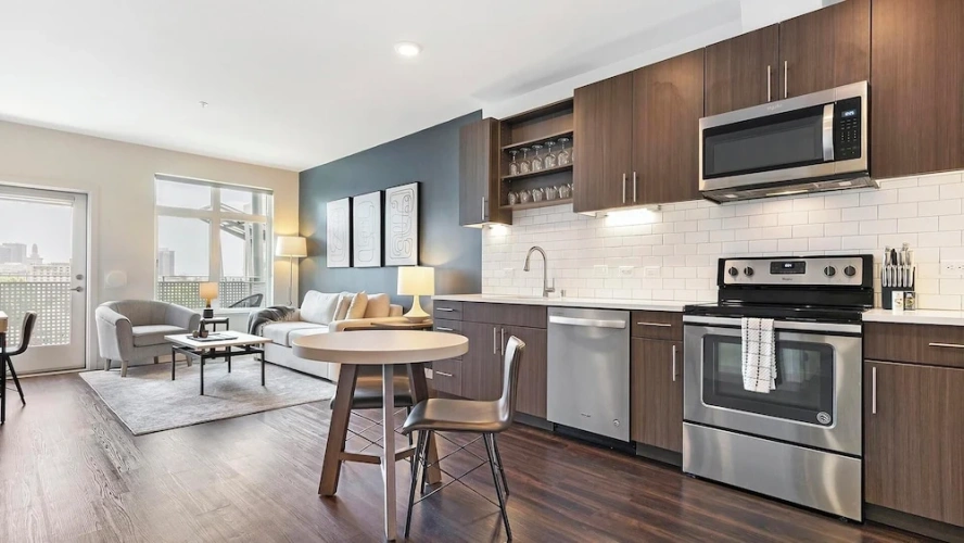1 Bedroom Apartment with balcony