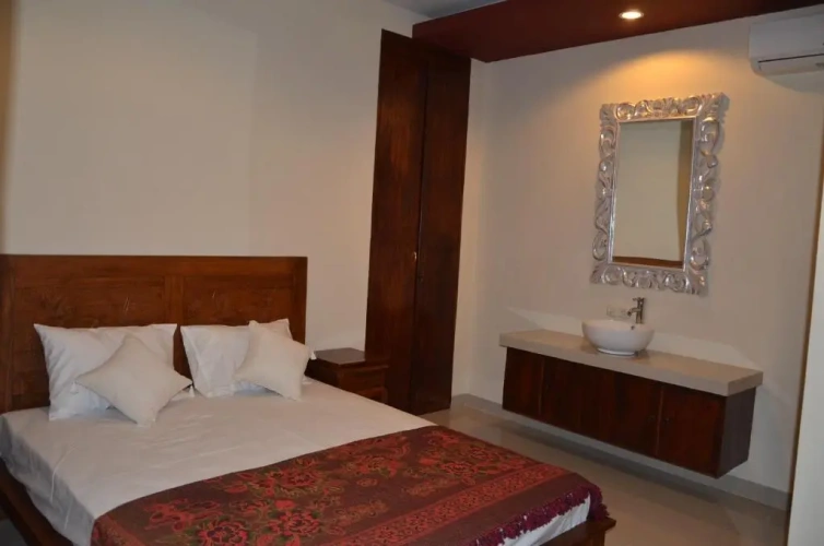 1 Bedroom Cottage