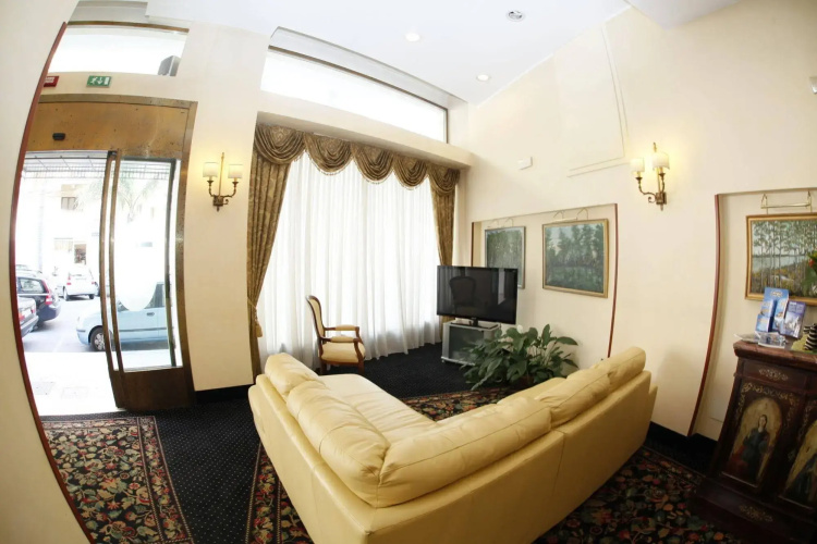 Hotel Colonna