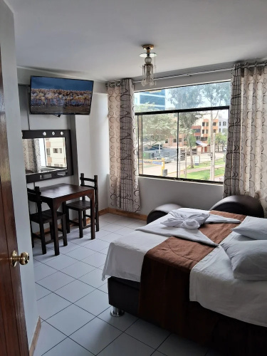 Hotel Las Artes Inn