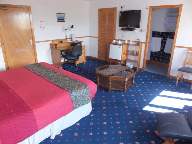 Houton Bay Lodge