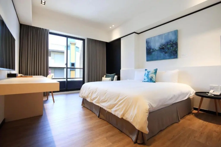 Deluxe Double room with balcony