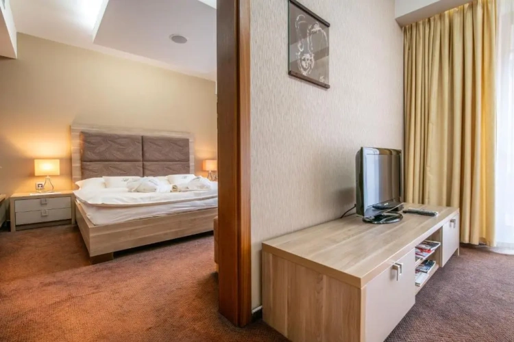 Suite with balcony