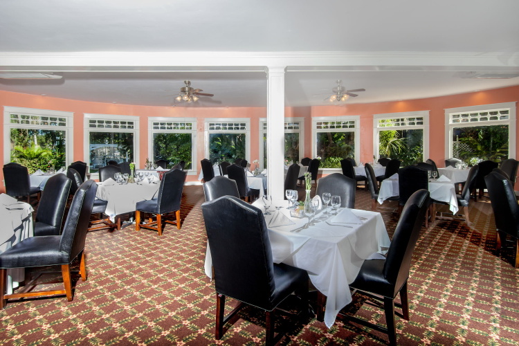Lakeside Inn photo 21