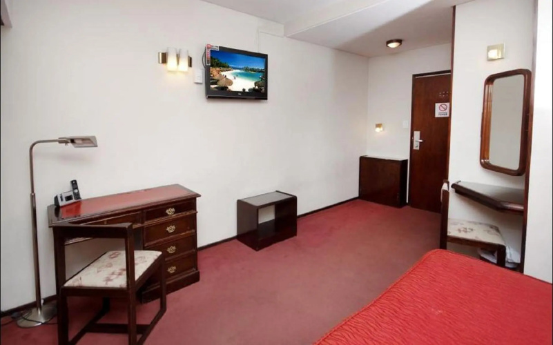 Sennac Hotel