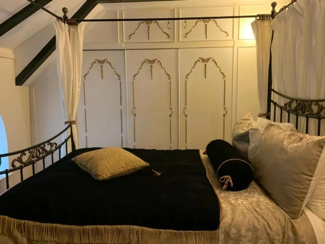 2 Bedrooms Double Cottage