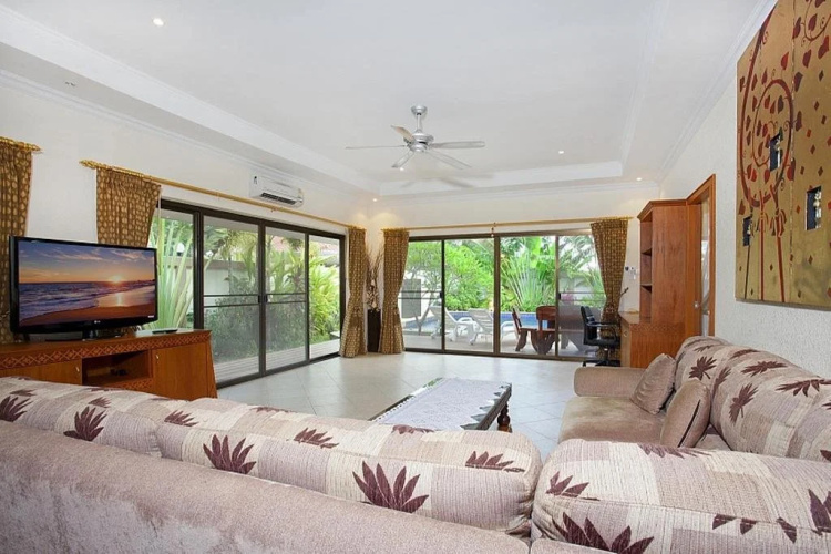 Namtok Villa