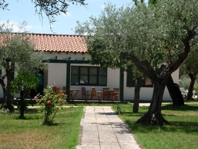2 Bedrooms Cottage