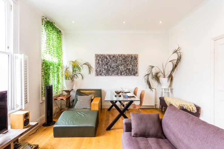 Bright and Spacious Notting Hill Nest