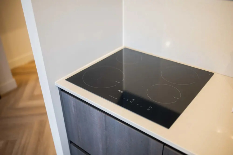 Joyful Serviced Studio Apartment -ks71-j