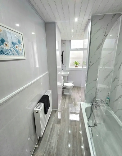 Spacious Haven with Free Parking