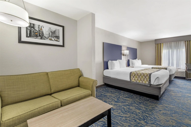 Quadruple Suite