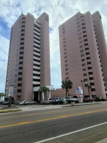 Palms Resort By Hosteeva - Myrtle Beach, SC