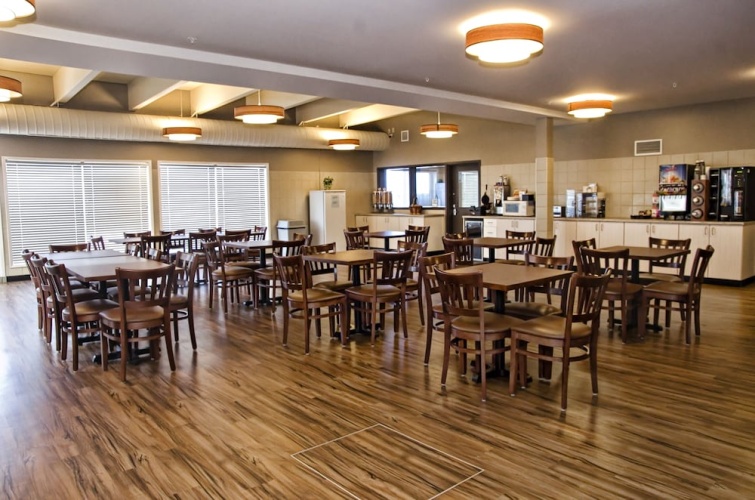 Lakeview Inn & Suites Brandon photo 23